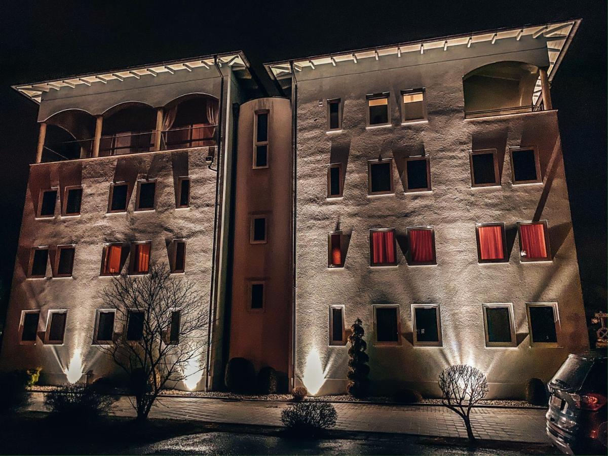 Hotel Schwertfirm Karlsfeld Exteriér fotografie