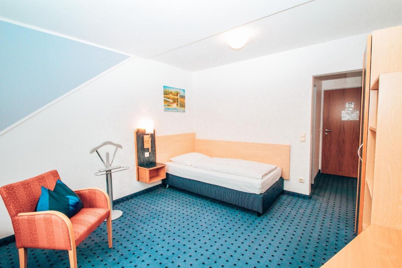 Hotel Schwertfirm Karlsfeld Exteriér fotografie